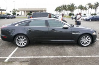 Koacinaute Côte d'Ivoire : Adama Toungara sÂ’offre une Jaguar à  120 millions